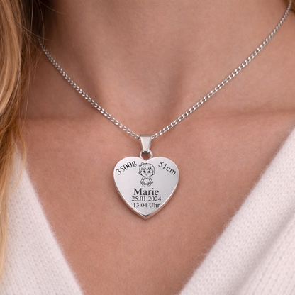 Silberne Herz Kette mit Baby Geburtsdaten graviert – personalisierter Schmuck