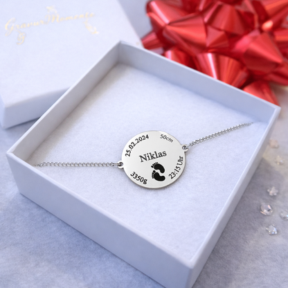 Silbernes Baby Armband in Geschenkbox – personalisiertes Mama Geschenk